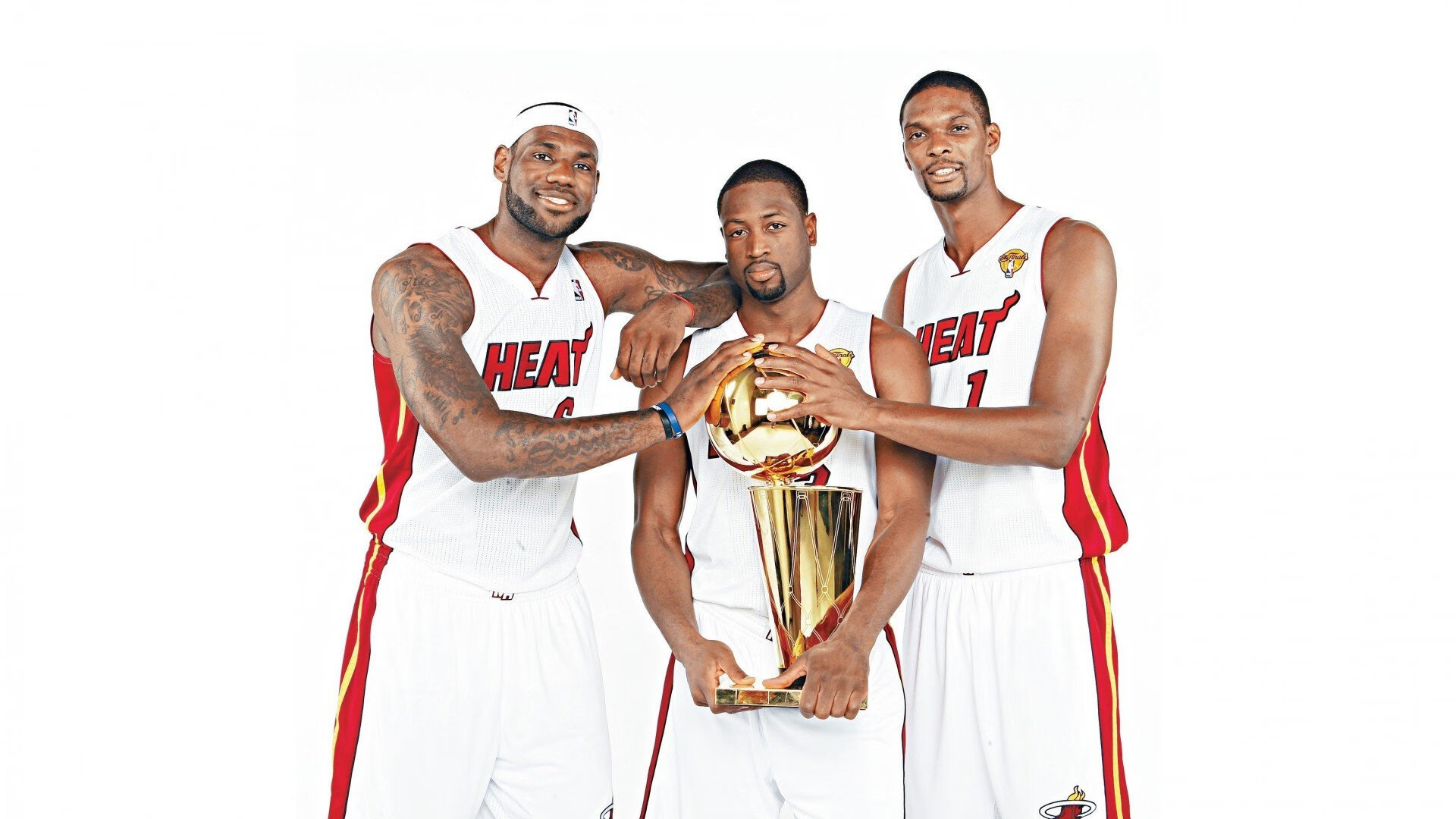 爱游戏app-NBA球队球员交易市场动态分析，nba2020-2021球员交易